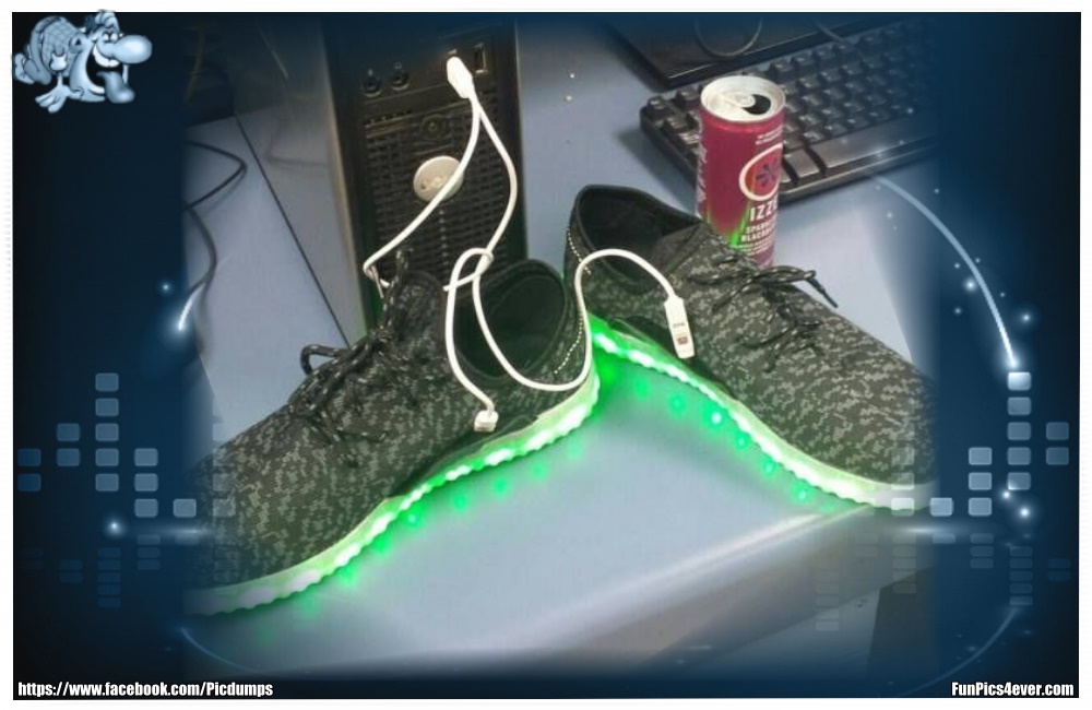 LED Schuhe - damit wird man im Dunkeln auf jeden Fall gesehen.