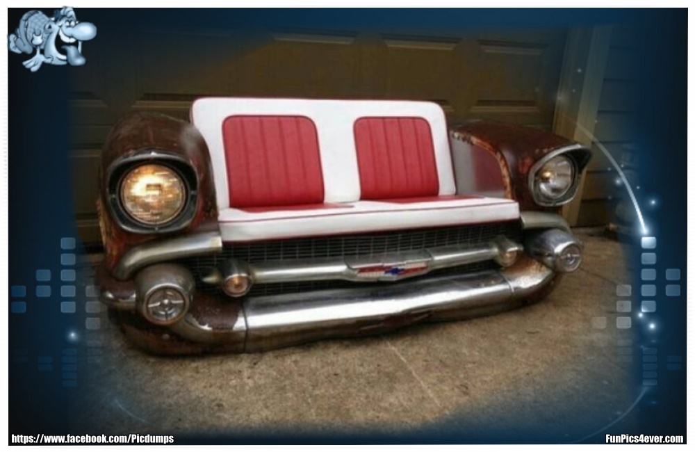 Car Sofa - für alle Autoliebhaber, die ihr Auto im Wohnzimmer haben wollen.