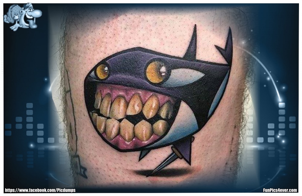 Hai Tattoo - das sollte wohl nicht schön werden? Der Biss wird sehr weh tun.