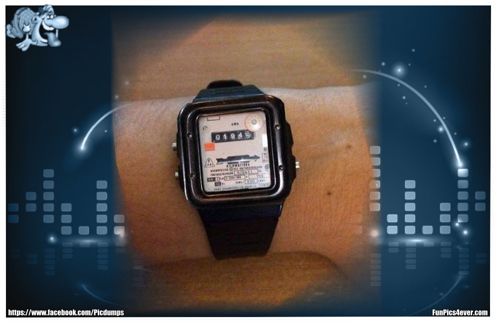 Stromzähler - immer schön den Überblick behalten, wieviel Strom das Haus verbraucht.