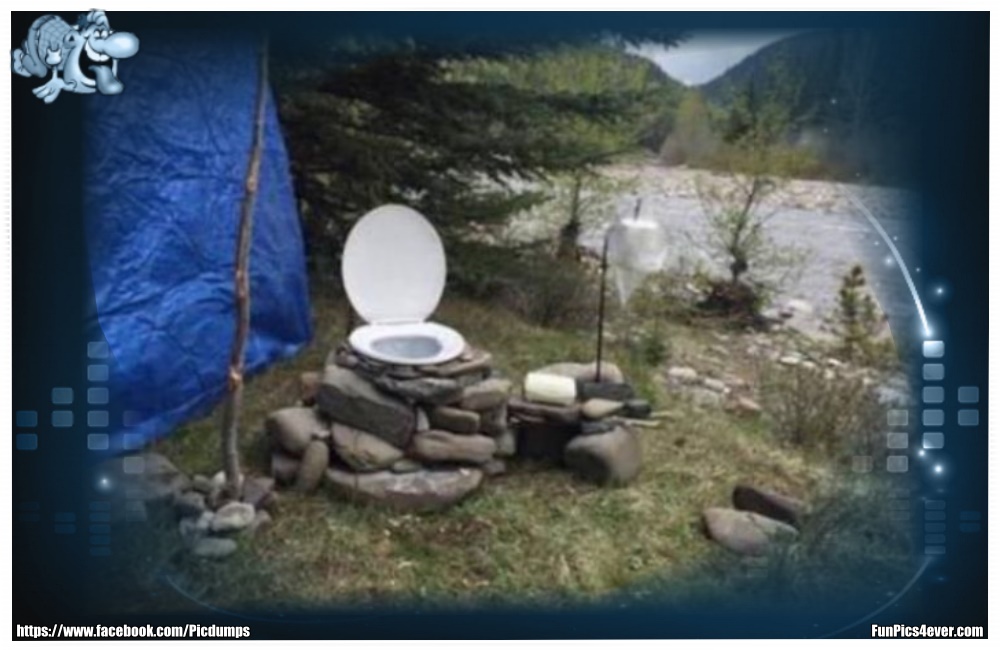 Outdoor WC - schön in der freien Natur sein Geschäft machen. Mehr geht nicht.