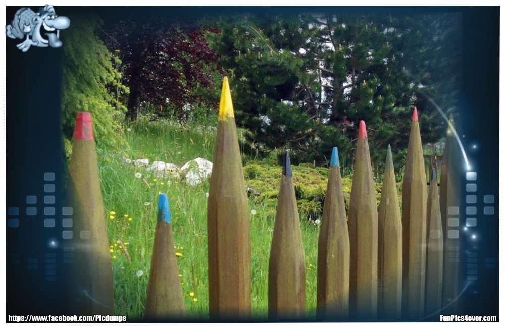 Buntstifte Gartenzaun - nette Idee um den sich sein Grundstück abzugrenzen.