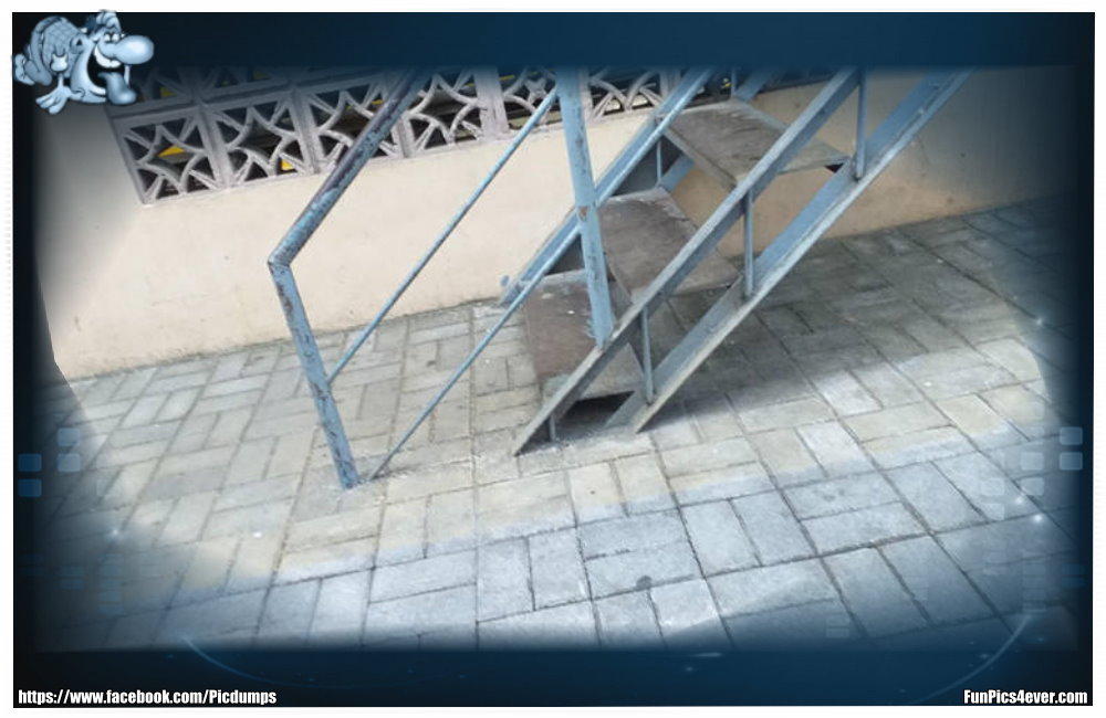 Treppen Fail - da kam wohl das Pflaster etwas später. Anders kann man es nicht erklären.