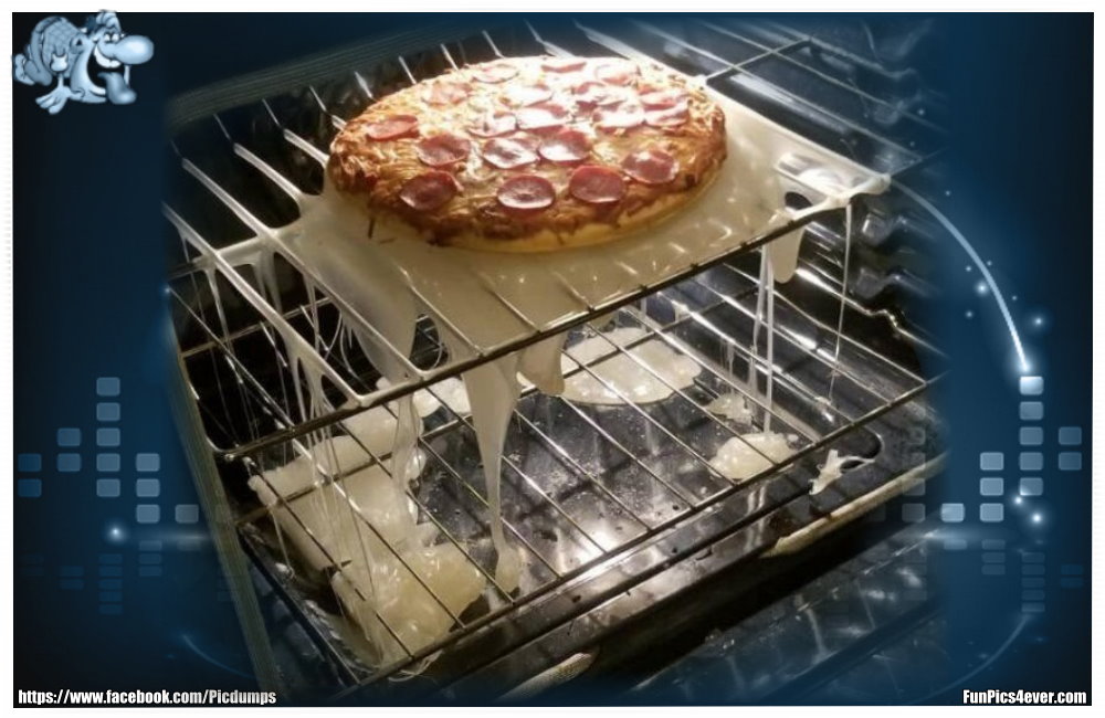 Eine Cheese Pizza ist doch immer sehr lecker. Schade ist nur, wenn der ganze Käse vorher schon runtergelaufen ist.