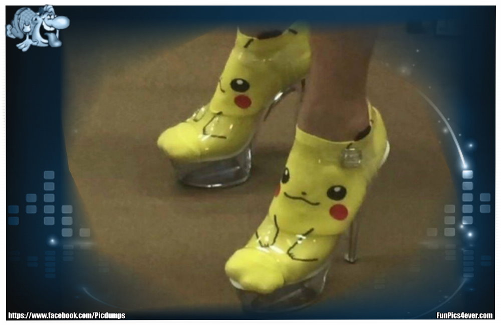 Mit diesen Pokémon High Heels sorgt man auf jeden Fall für jede Menge Aufmerksamkeit.